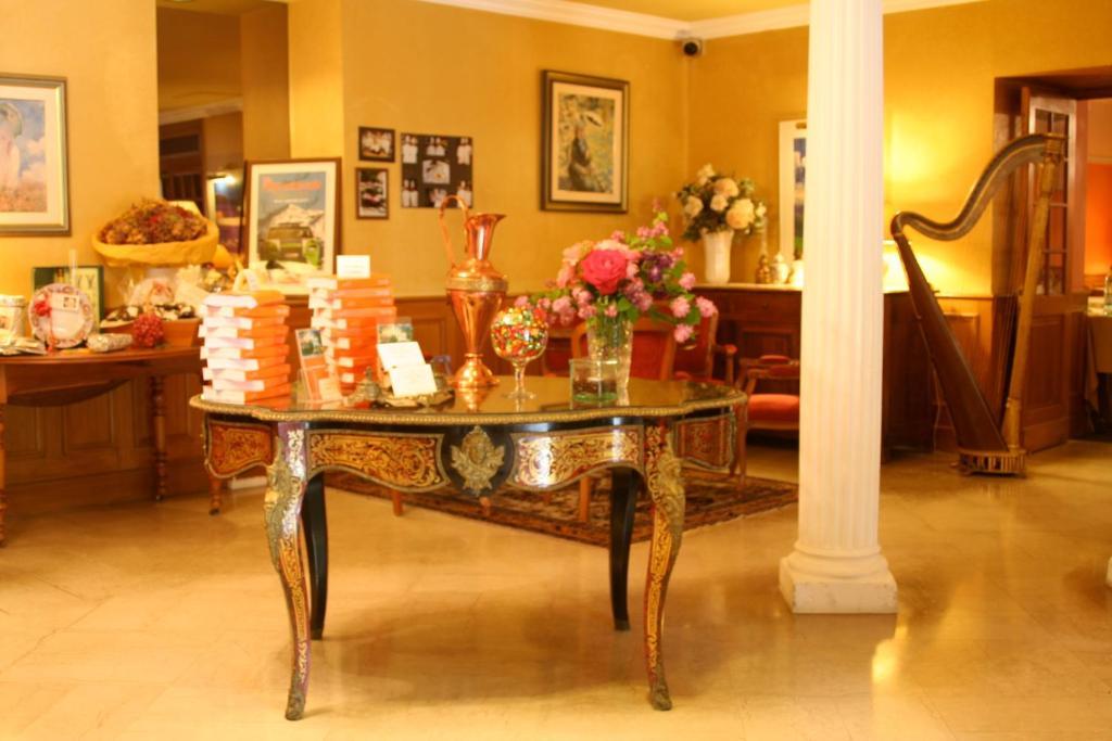 Le Cedre De Soyons Hotel Ngoại thất bức ảnh
