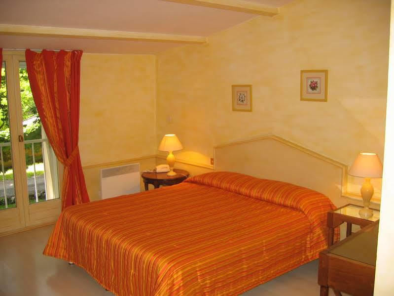 Le Cedre De Soyons Hotel Phòng bức ảnh